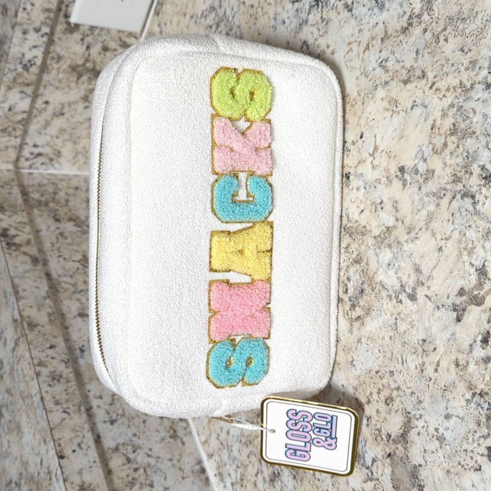 'SNACKS' Terry Cloth Pouch